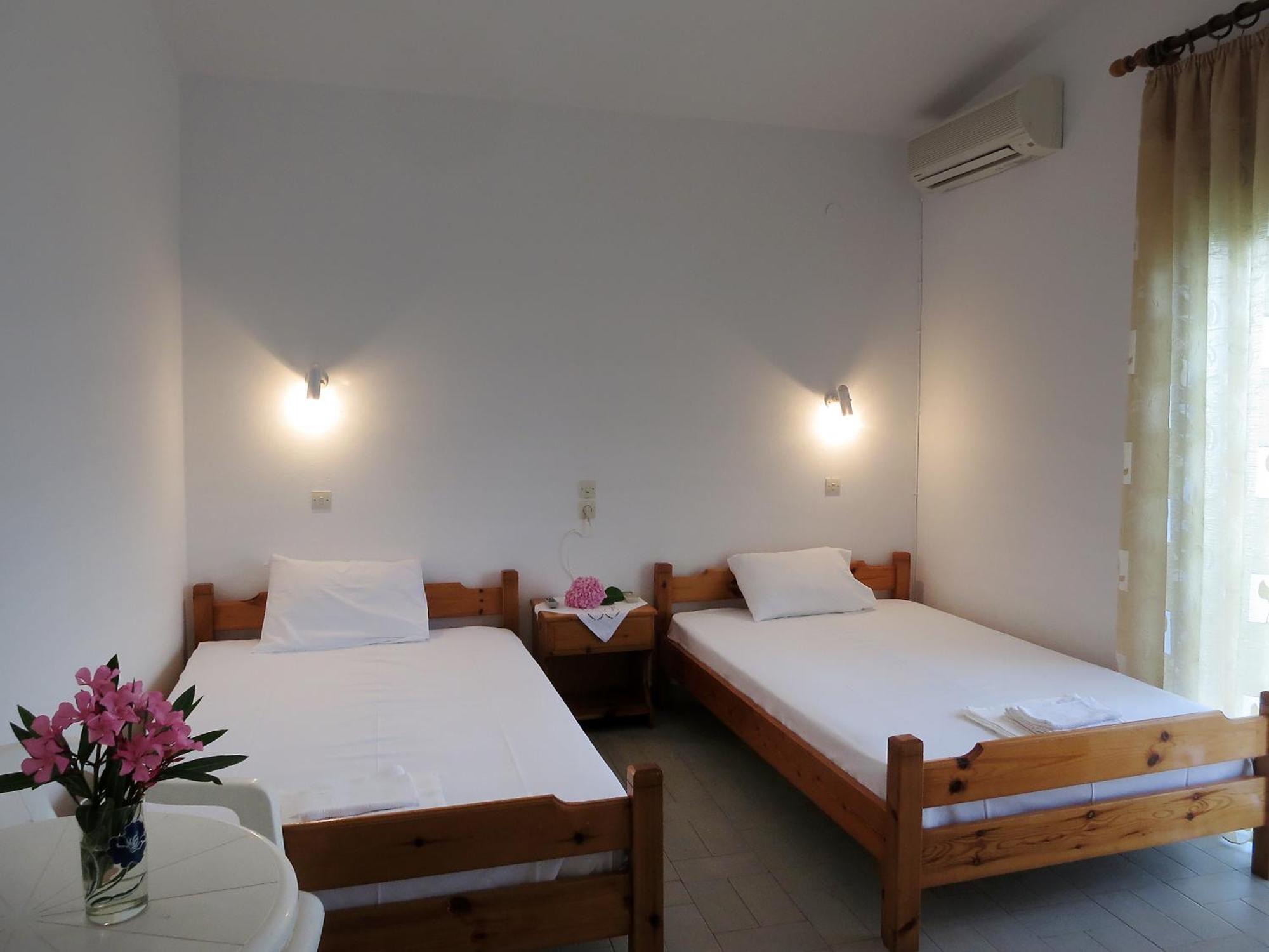 Thanasis Matsas Rooms Kamariotissa Exterior foto